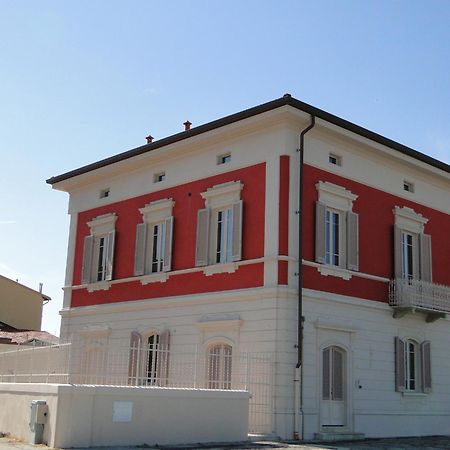 Villino Ermione Hotel Marina Di Pisa Luaran gambar