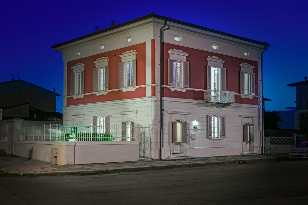 Villino Ermione Hotel Marina Di Pisa Luaran gambar