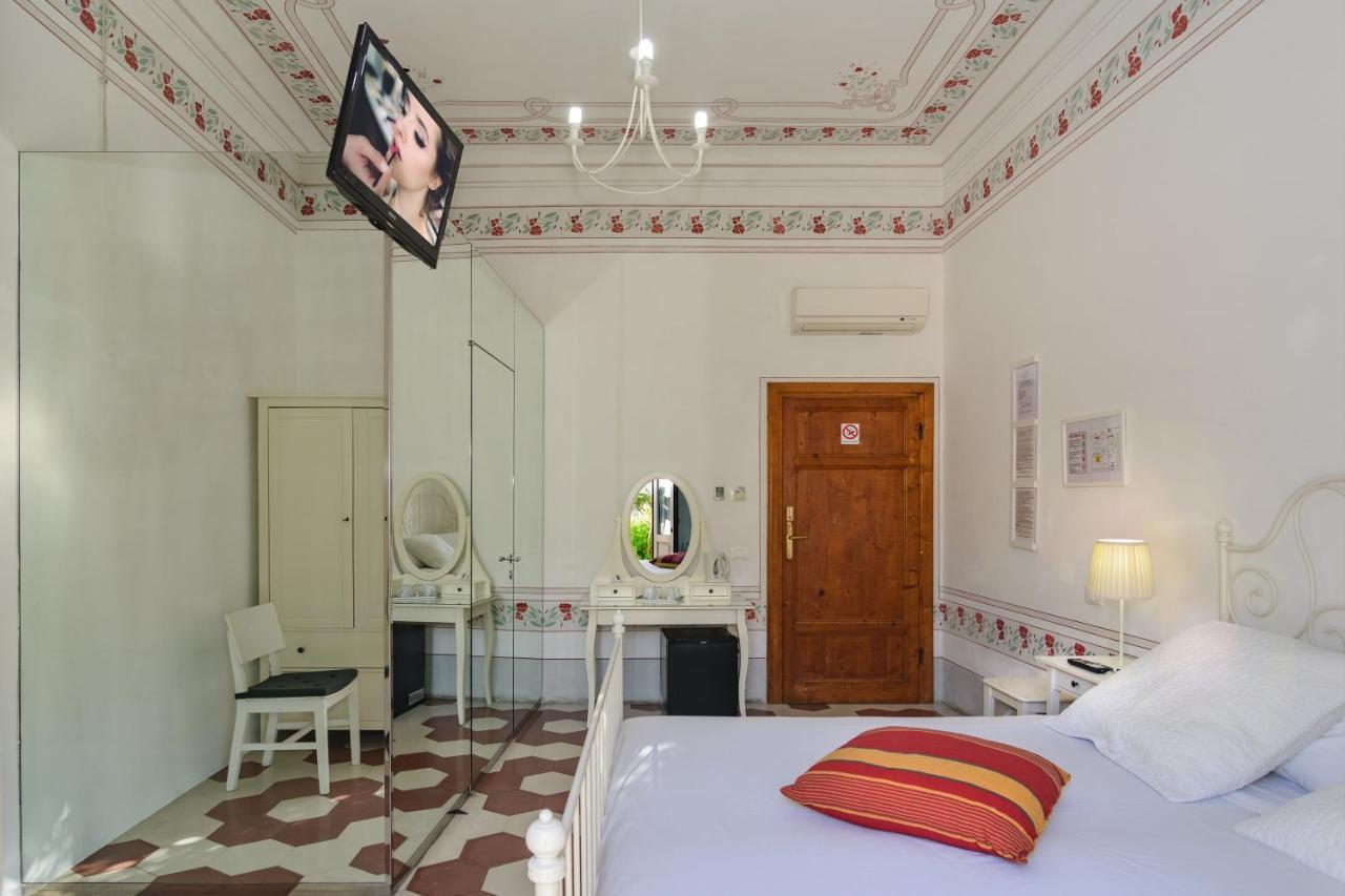 Villino Ermione Hotel Marina Di Pisa Luaran gambar