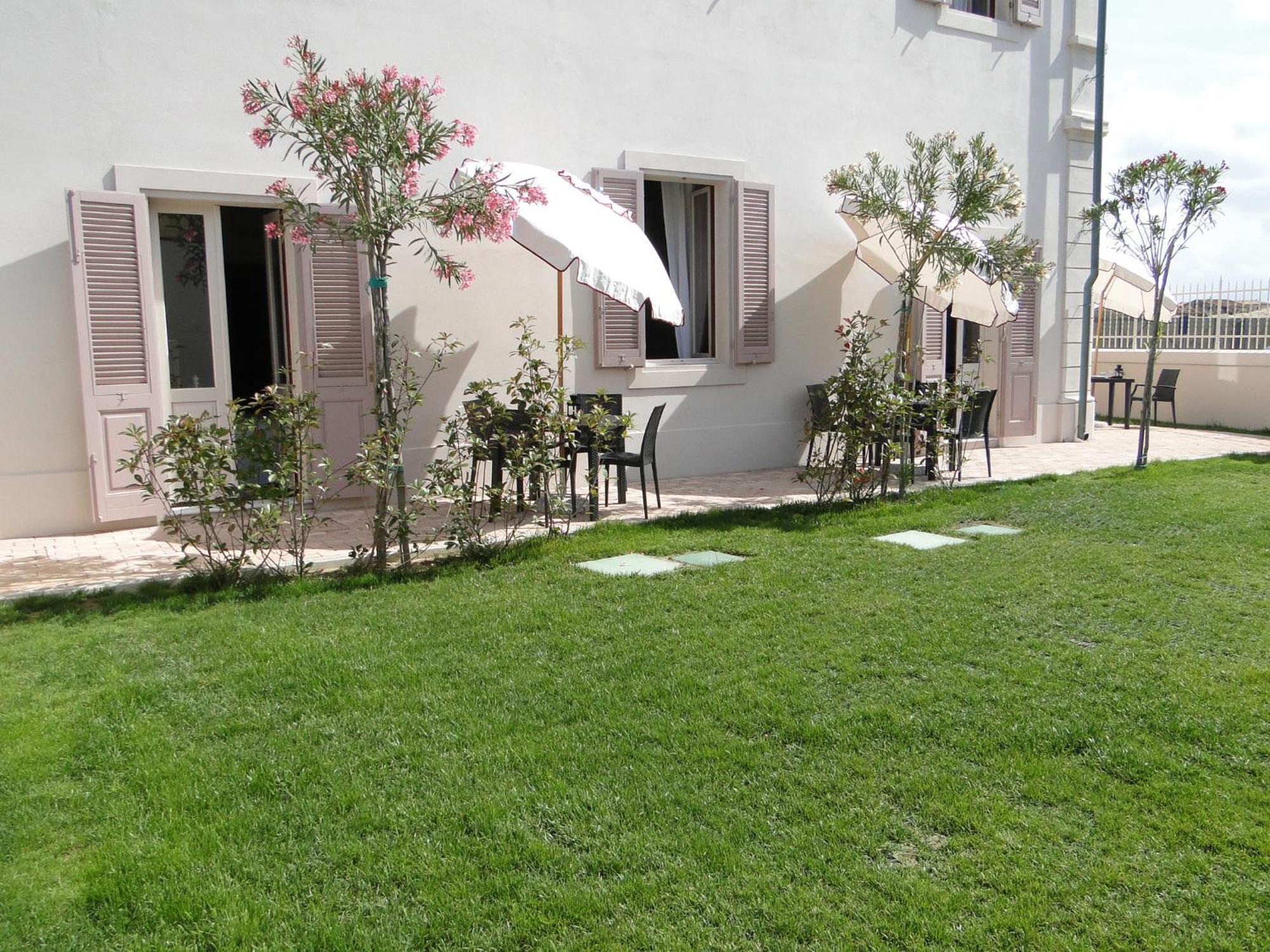 Villino Ermione Hotel Marina Di Pisa Luaran gambar