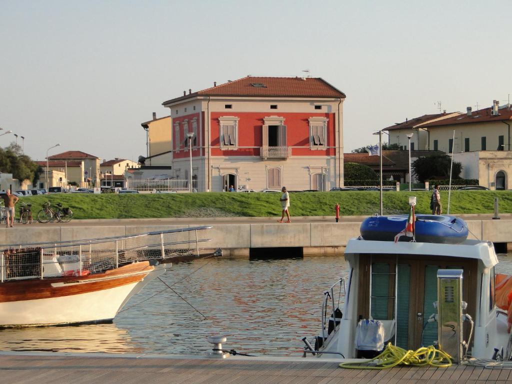 Villino Ermione Hotel Marina Di Pisa Luaran gambar